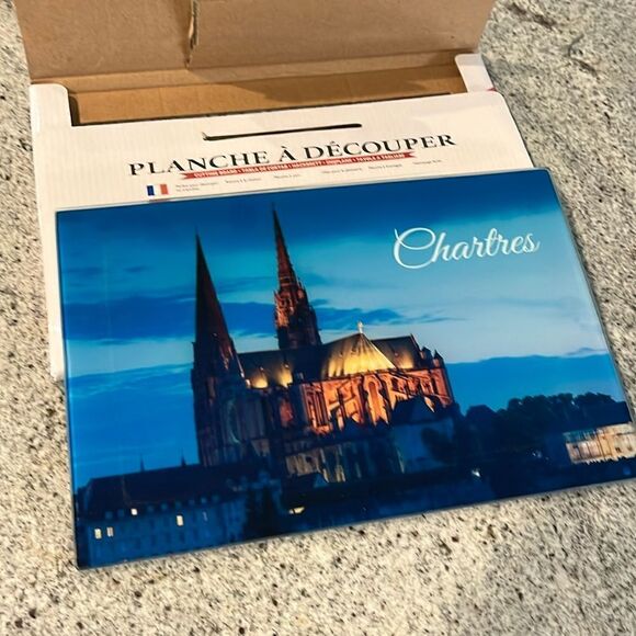 New Chartres Cathedral France French bread Cutting Board Chopping Board 20x30 - Picture 2 of 4